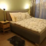 Tiny House Utulno 아파트