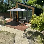 아파트 Tiny House Utulno 트로야노비체