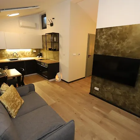 Tiny House Utulno アパート *