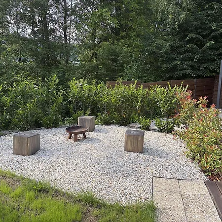 Tiny House Utulno דירה טרויאנוביצה